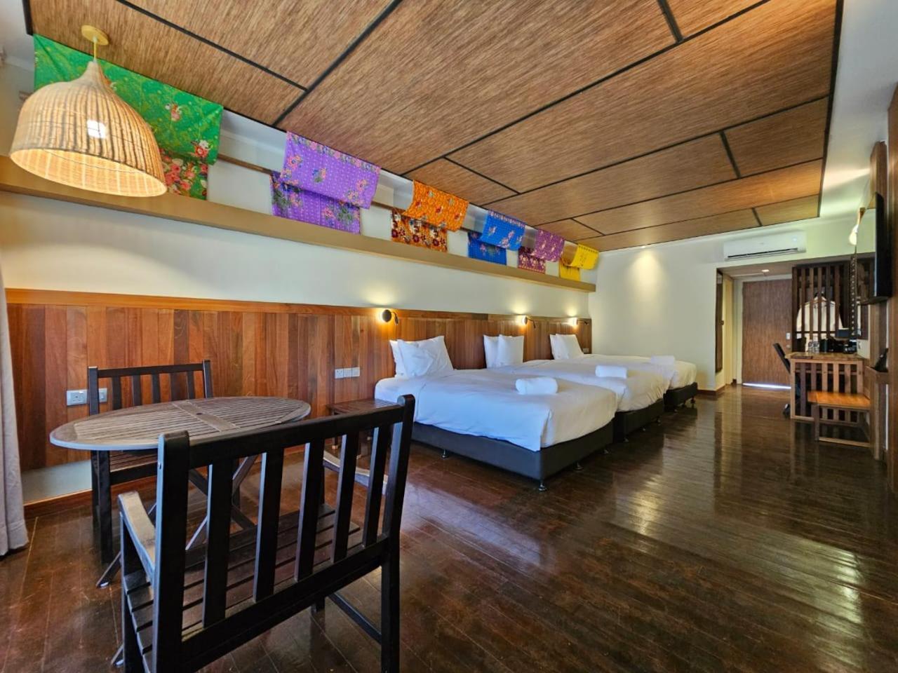 Borneo Beach & Mangrove Resort Tuaran Экстерьер фото