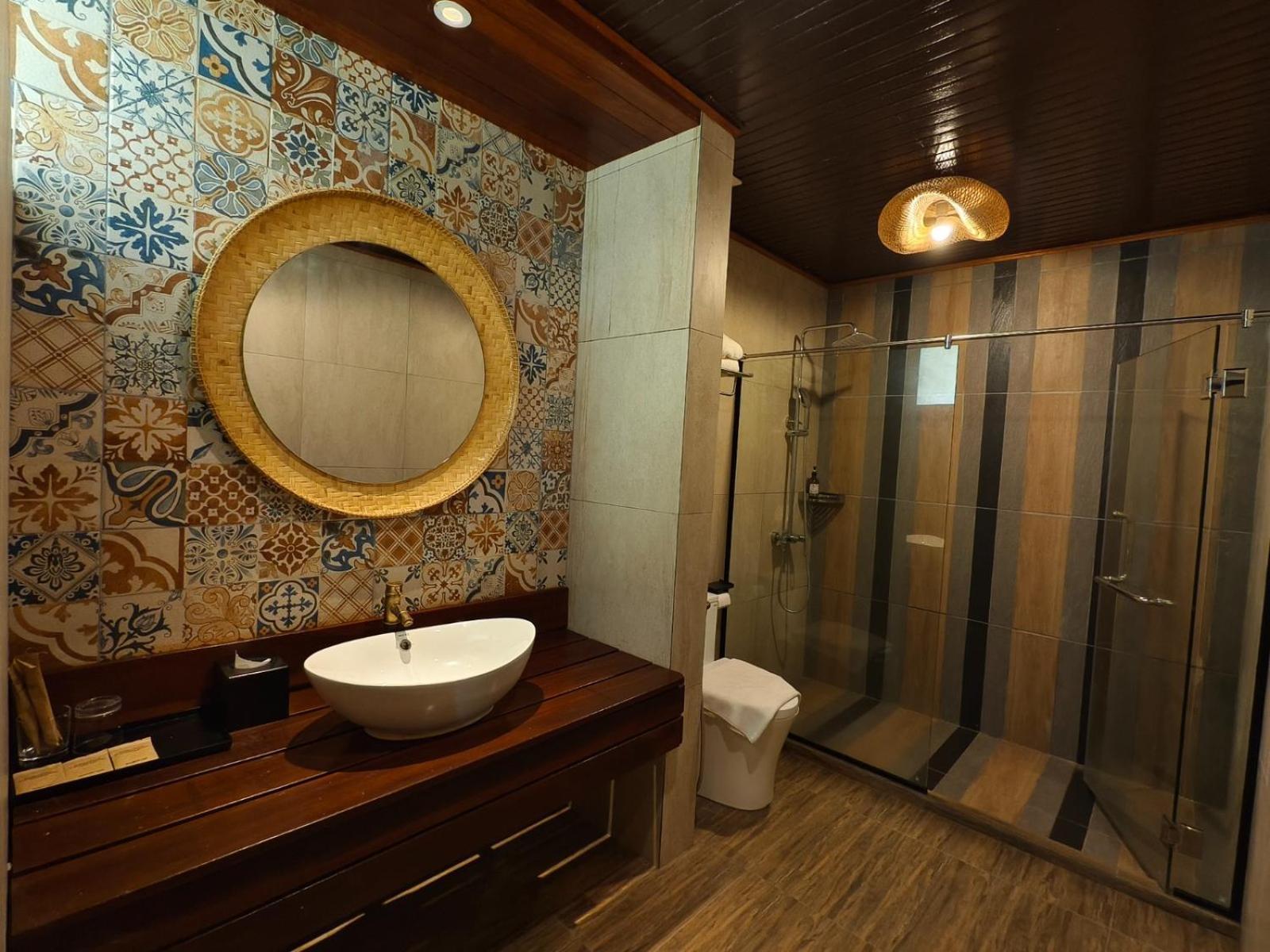 Borneo Beach & Mangrove Resort Tuaran Экстерьер фото